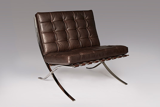 Dark brown barcelona chair1