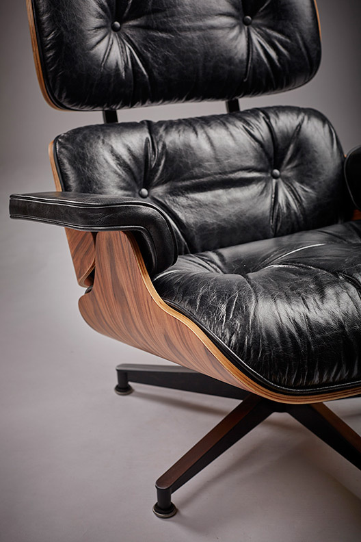 Eames lounge distressed blog