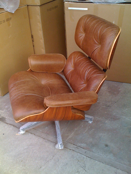 Eames lounger antique002