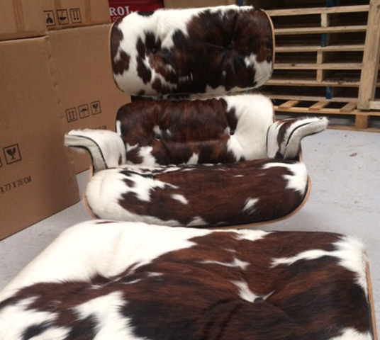 Eames lounger pony skin01