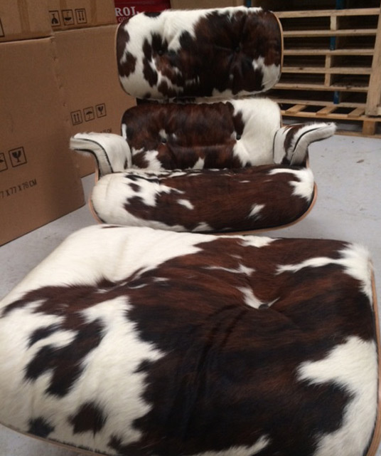 Eames lounger pony skin05