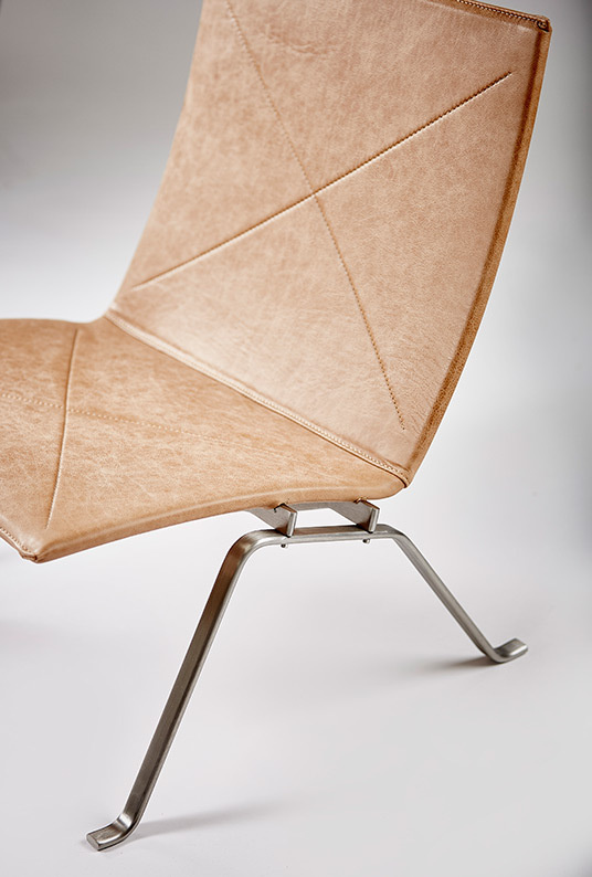 Pk22 chair parchment 03