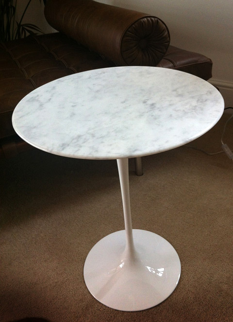 Saarinen table