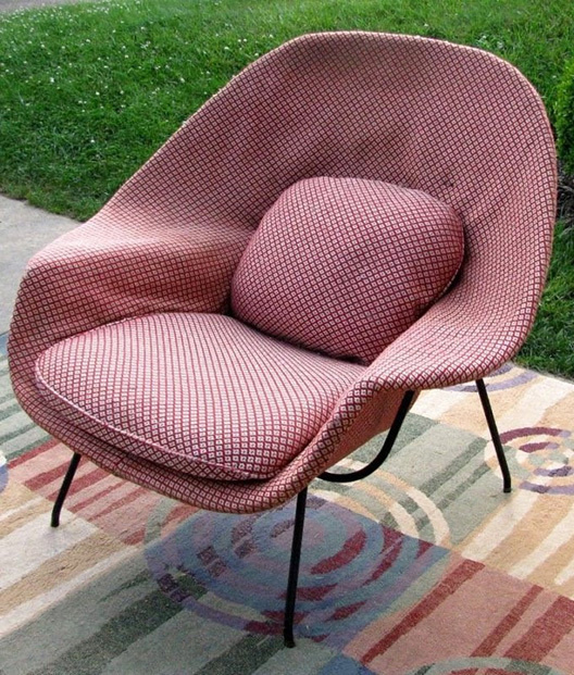 Vintage womb chair