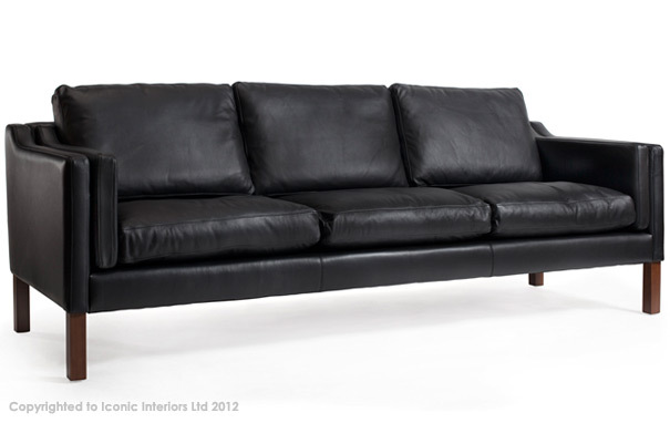 Photograph of 2213 Style 3 Seat Sofa