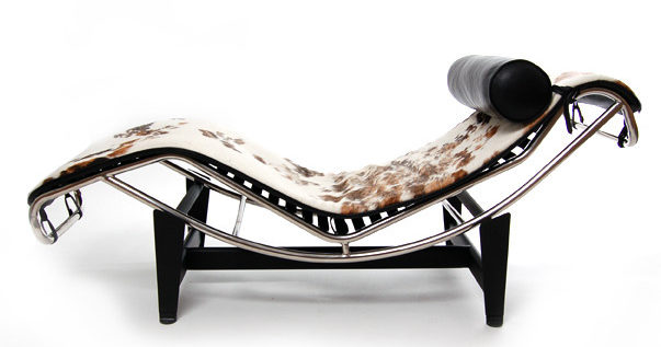 Iconic Interiors - LC04 Chaise Longue