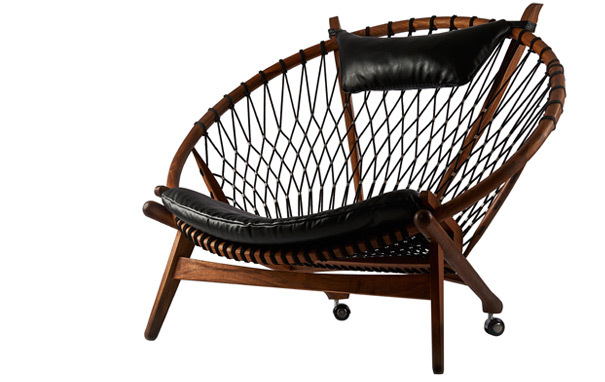 Hans wegner circle chairCircle chair