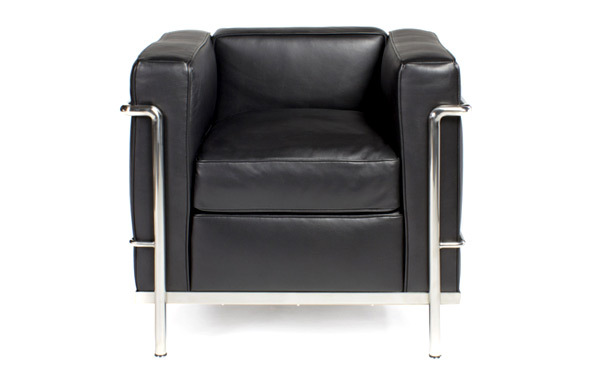 Photograph of Le Petit Confort Armchair LC2